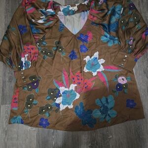 Entro Multicolor The Amara Top